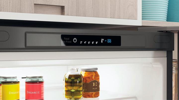 Actual product image Indesit INFC9 TI22X Free-standing fridge freezer 367 L E Stainless steel (367 l)