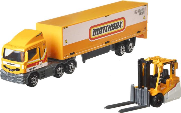 Actual product image Matchbox Super Convoy range, articulated lorry with detachable semi-trailer, one additional vehicle