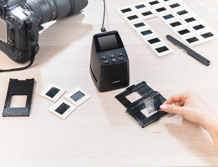 Produktbild Somikon Stand-Alone-Dia- und Negativ-Scanner (USB)