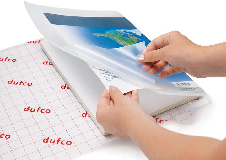 Produktbild Dufco Schutz- und Einfassfolie Soft transparent glasklar, selbstklebend, wieder ablösbar (80 g/m², 1 x)