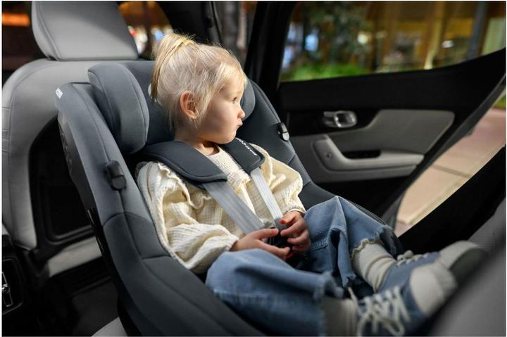 Immagine prodotto Maxi-Cosi Famiglia Bundle S (Reboarder, ECE R129/i-Size Standard)