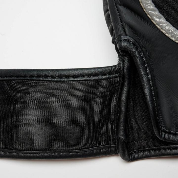 Actual product image Leone Mma Glove Black (S)
