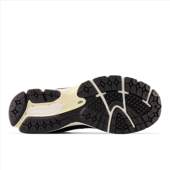Produktbild New Balance 2002 RCA (42.5)