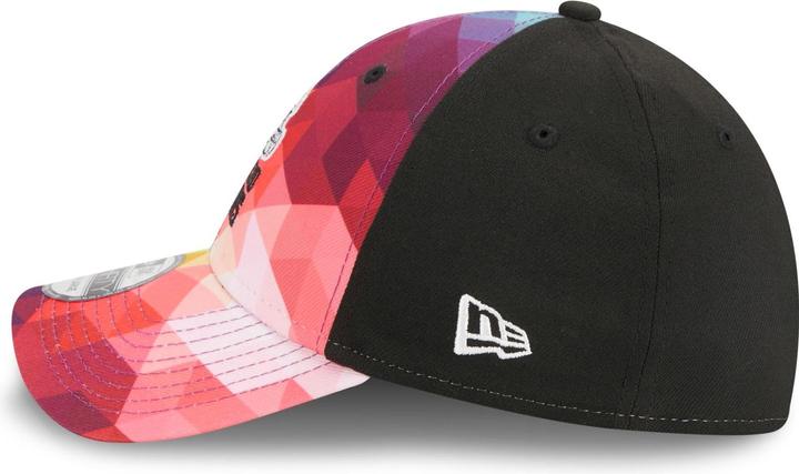 Actual product image New Era 39Thirty Cap - CRUCIAL CATCH Cleveland Browns (L)