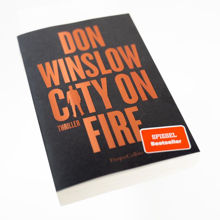 Actual product image City on Fire (German, Don Winslow, 2023)