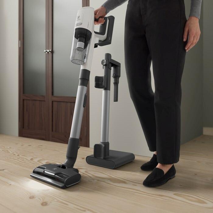 Actual product image Electrolux EP81HB25SH Stick Vacuum Cleaner/Electric Broom Bagless