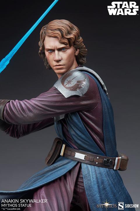 Actual product image Sideshow Star Wars "Anakin Skywalker" 1/5 Mythos Statue