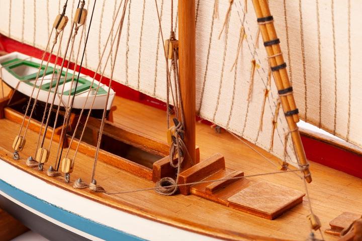 Actual product image Billing Boats LE MARTEGAOU - (428836)
