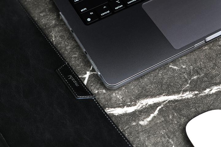 Image du produit Moshi Étui rigide iGlaze - Obudowa MacBook Pro 14" (2021) (Stealth Clear)" (14", Apple)