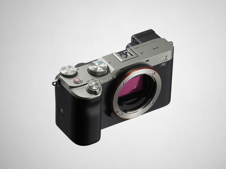 Actual product image Sony Alpha 7C (24.20 Mpx, Full frame)