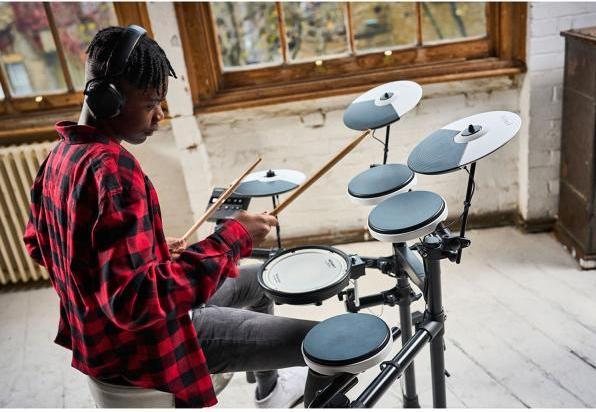 Produktbild Roland E-Drum TD-02KV Schlagzeug mit Monitor-Box und Kabel (E-Drum)
