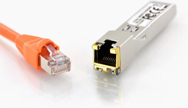 Produktbild Digitus Mini GBIC Kupfer SFP Modul, 10 Gbps, RJ45