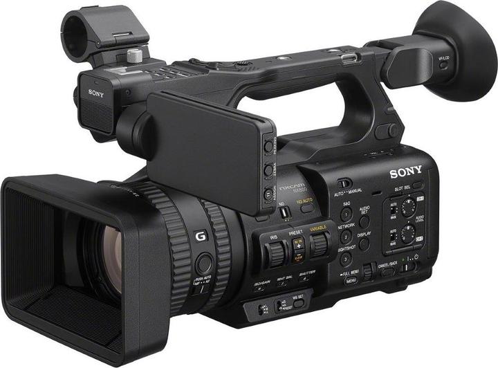 Sony HXR-NX800 Compact 4K / Full HD Cam (14.90 Mpx, 20 x)