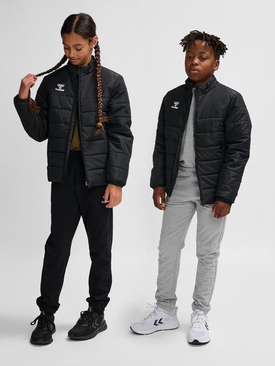 Actual product image hummel Hmlessential Short Bench Jkt Kids (116)