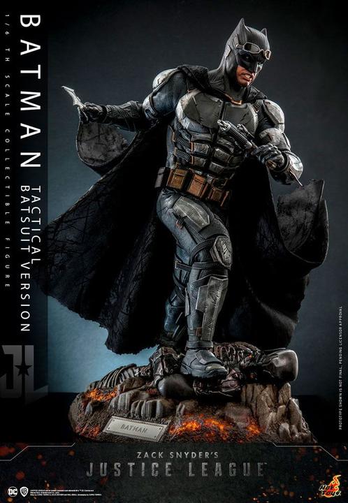 Actual product image Hot Toys Zack Snyder's Justice League figurine 1/6 Batman (Tactical Batsuit Version) 33 cm