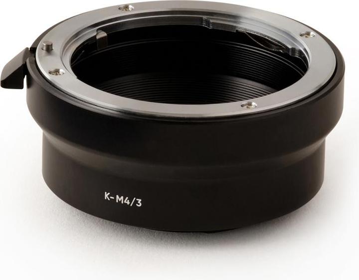 Urth Adattatore per obiettivo: Compatibile con l'obiettivo Pentax K e il corpo macchina Micro Quattro
