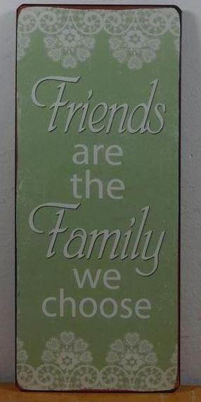 Image du produit La Finesse Plaque en métal 30x13 cm Friends are the Family (30 x 13 cm)