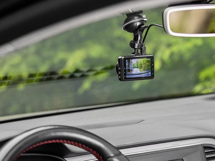 Actual product image Tracer Car Recorder 3.0S FHD CAPRI (Accelerometer, GPS receiver, Built-in display, Full HD)