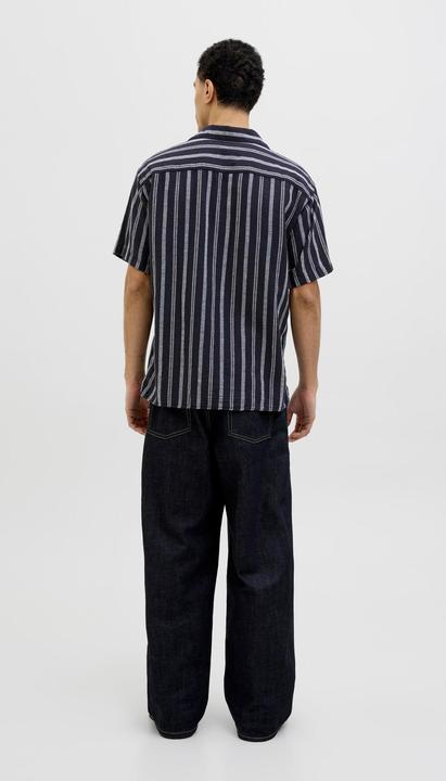 Actual product image Jack & Jones Jjeenzo Stripe Resort Shirt Ss Sn (XS)