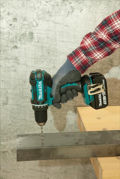 Produktbild Makita Akku-Bohrschraubendreher DDF482RMJ Set (Akkubetrieb)