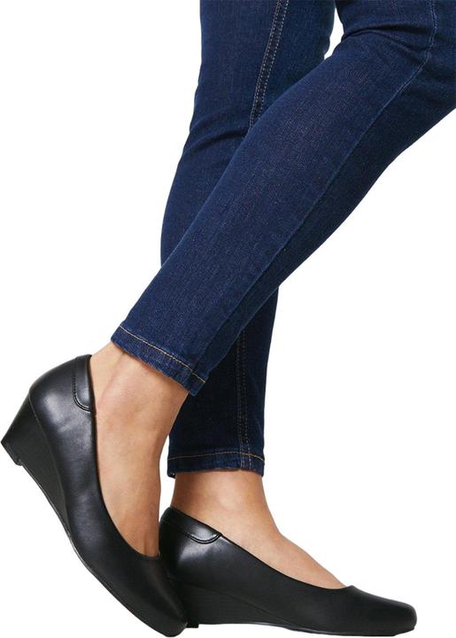 Actual product image Good For The Sole Womens/Ladies Cerys Low Heel Court Shoes (38)