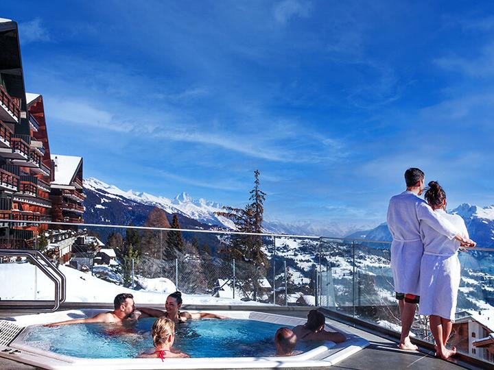 Actual product image Smartbox Wellness in the canton of Valais: spa and 1 relaxing massage (50 min.) (1 pers.)