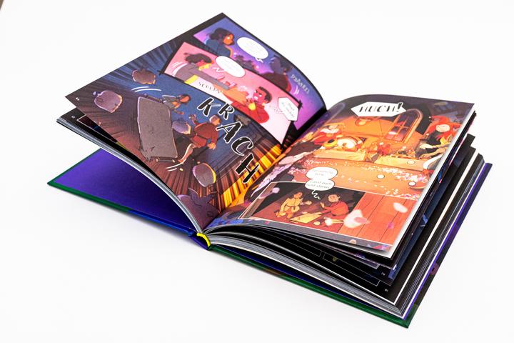 Actual product image Das magische Baumhaus (Comic-Buchreihe Band 2) - Der geheimnisvolle Ritter (German, Mary Pope Osborne, Jenny Laird, Kelly Matthews, Nichole Matthews, Loewe Graphix, Franziska Jaekel, 2022)
