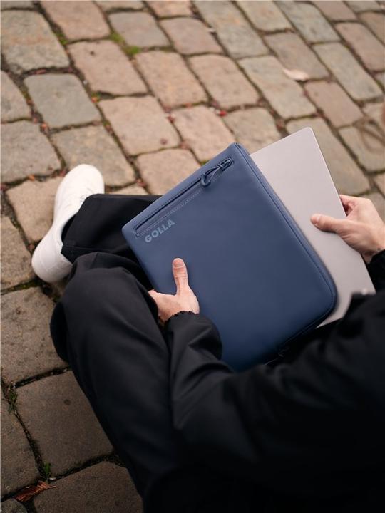 Actual product image Golla Laptop sleeve 13 inch, petroleum (13", Lenovo, HP, Dell, ASUS, Apple)