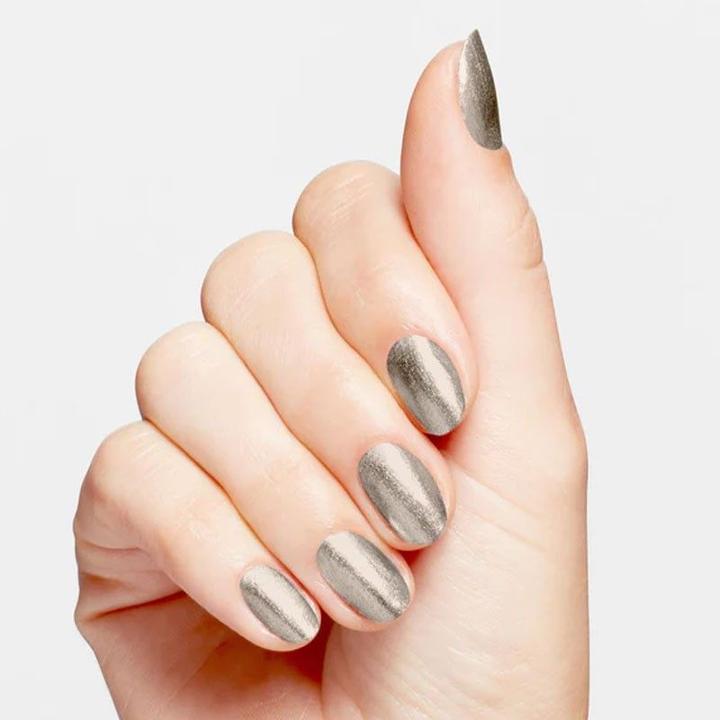 Image du produit OPI Brillance infinie Work From Chrome (Travailler à partir de Chrome, Vernis à ongles effet gel)