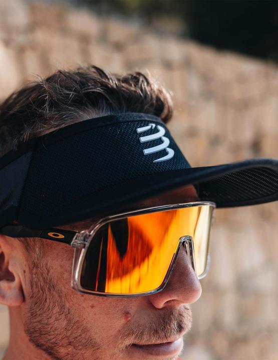 Produktbild Compressport Spiderweb Ultralight Visor