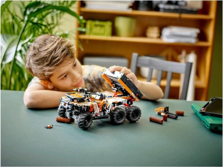 Actual product image LEGO All-terrain vehicle (42139, LEGO Technic)