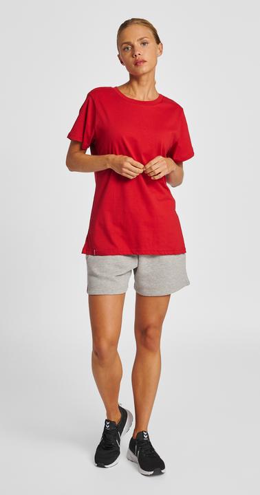 Actual product image hummel Red Heavy T-Shirt S/S Woman (XS)