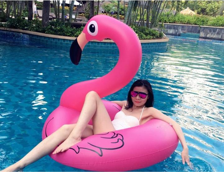 Produktbild Cover-Discount Schwimmende Flamingo Lounge Luftmatratze aufblasbar (120cm)