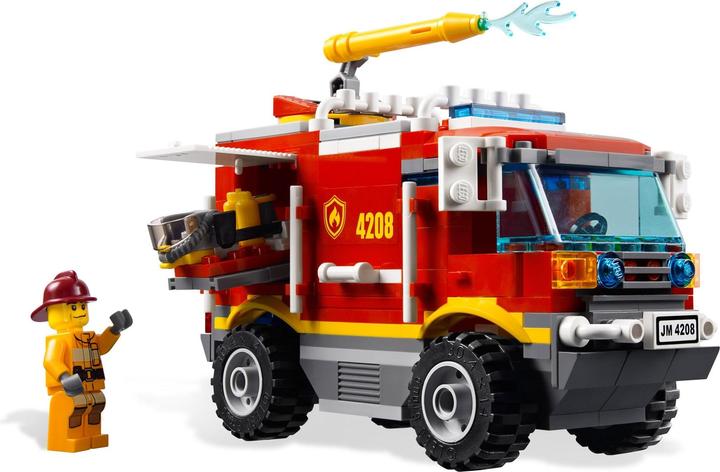 Produktbild LEGO Feuerwehr Geländetruck (4208, LEGO City)
