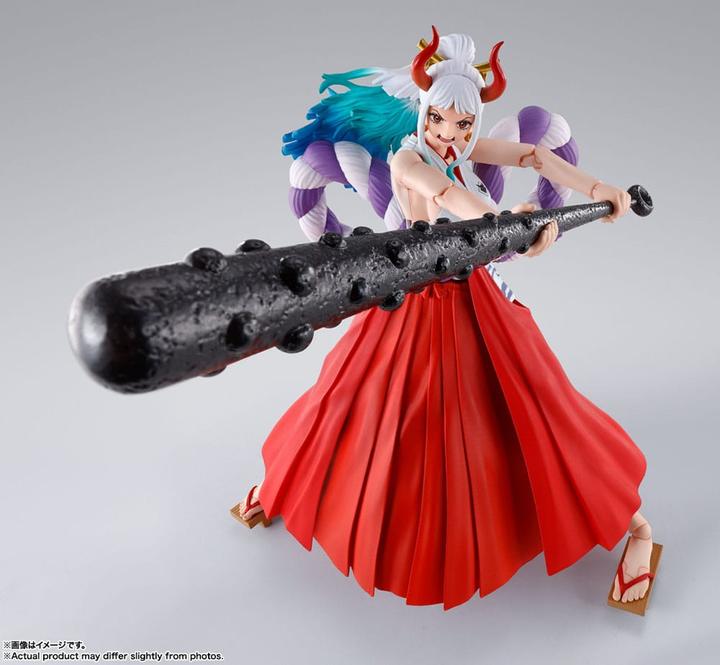 Actual product image Bandai One Piece figurine S.H. Figuarts Yamato 18 cm