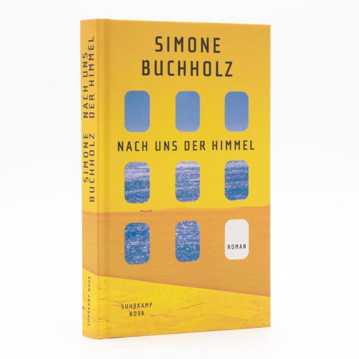 Actual product image Nach uns der Himmel (German, Simone Buchholz, 2024)