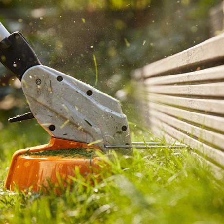 Actual product image Stihl Cordless lawn trimmer (Plastic knives)