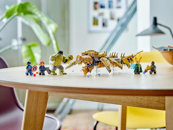 Actual product image LEGO Marvel Super Heroes Avengers vs. Leviathan (76290, LEGO Marvel)