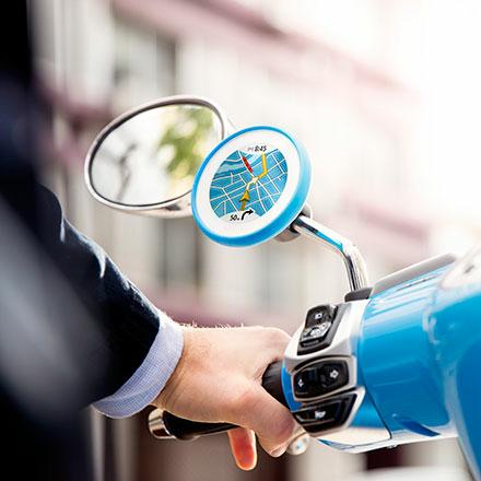 Actual product image TomTom Vio (2.40")