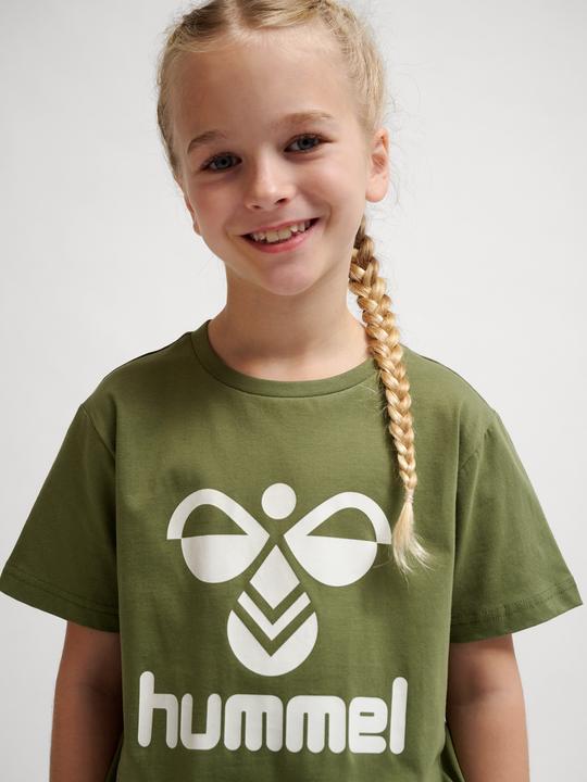 Actual product image hummel hmlTRES T-SHIRT S/S (104)