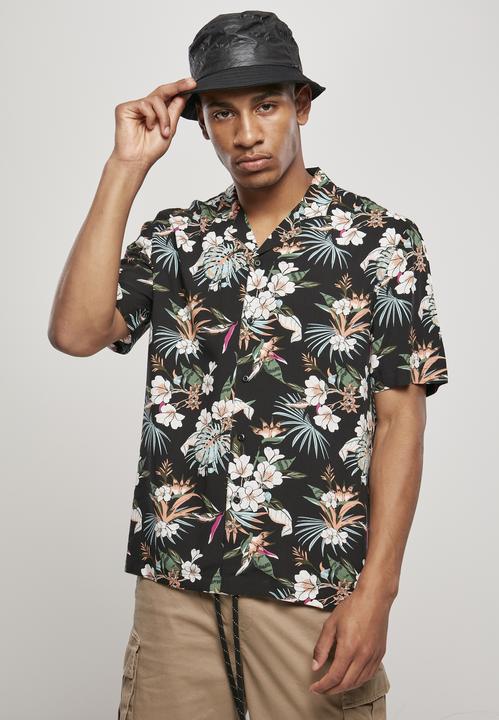 Actual product image Urban Classics Viscose AOP Resort Shirt (M)