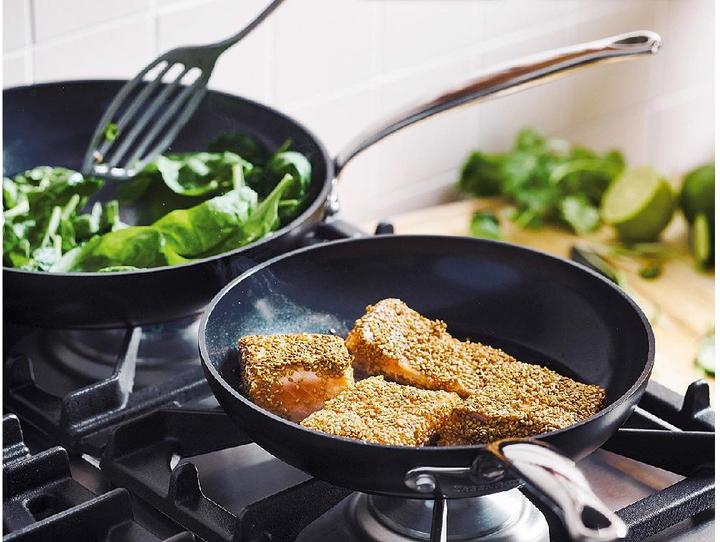 Actual product image Greenpan Barcelona (20 cm, Frying pan, Cast aluminium)