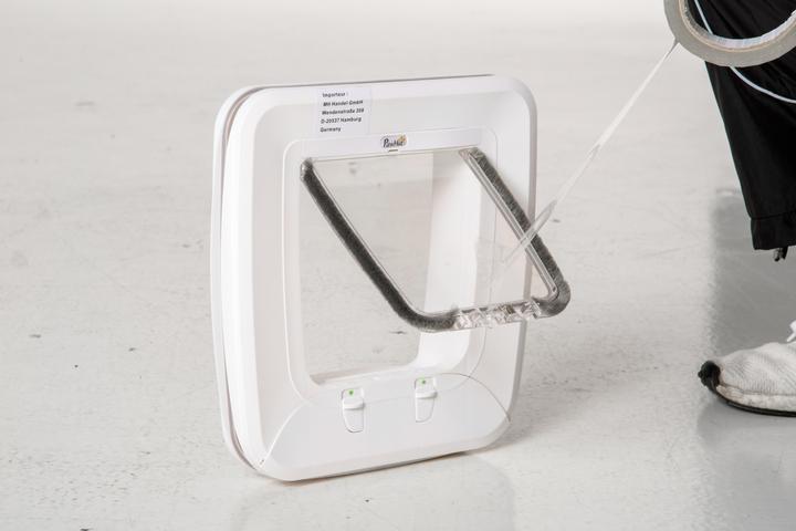 Actual product image PawHut Pet door with 4 way locking system (Manual cat flap)