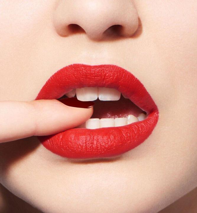 Produktbild Dior Rouge Couture Colour Comfort & Wear (634 Strong Matte)