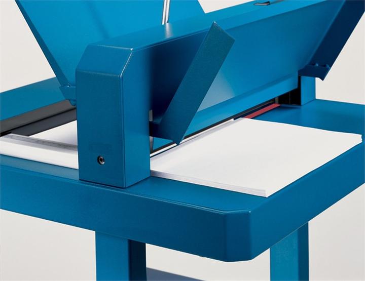 Immagine prodotto Dahle Macchina per il taglio delle pile 842 (300 lamelle, A3)