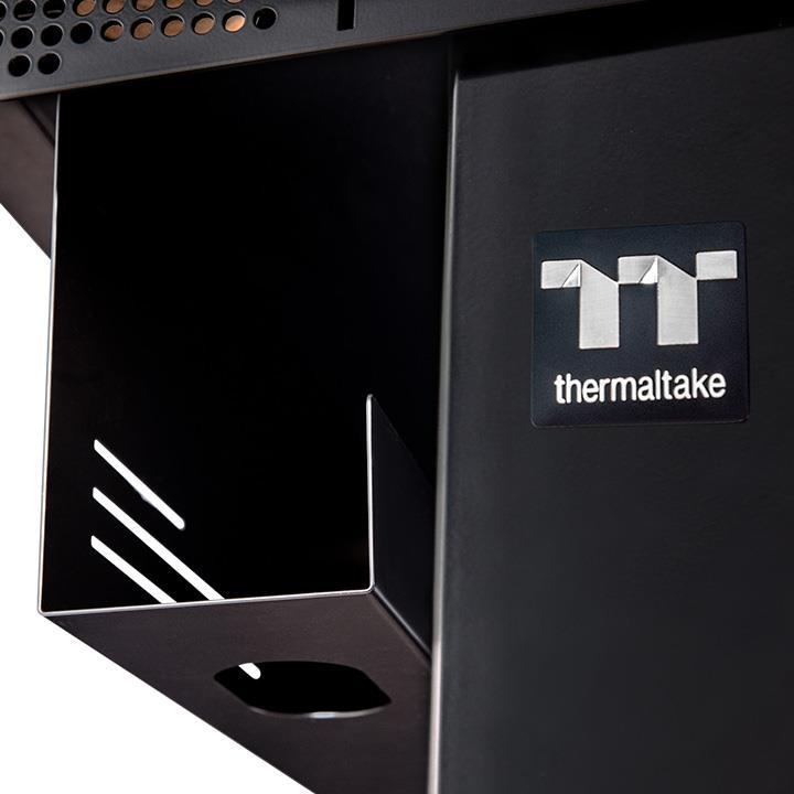 Actual product image Thermaltake Level 20 Battle Station