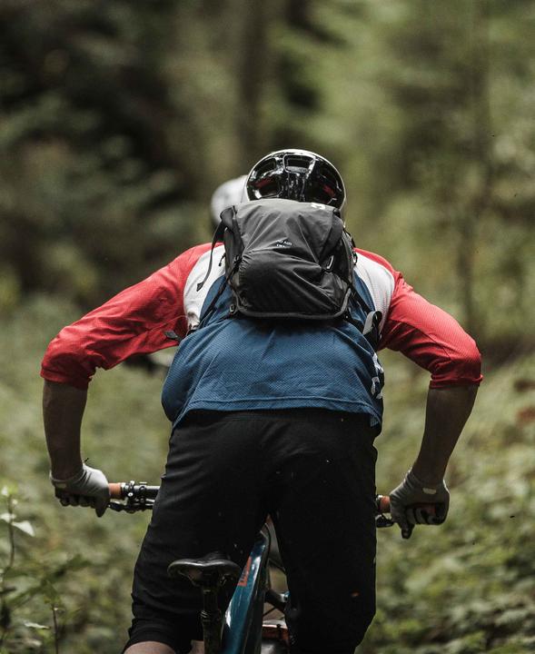 Actual product image Poc Essential Enduro Shorts (XXL)