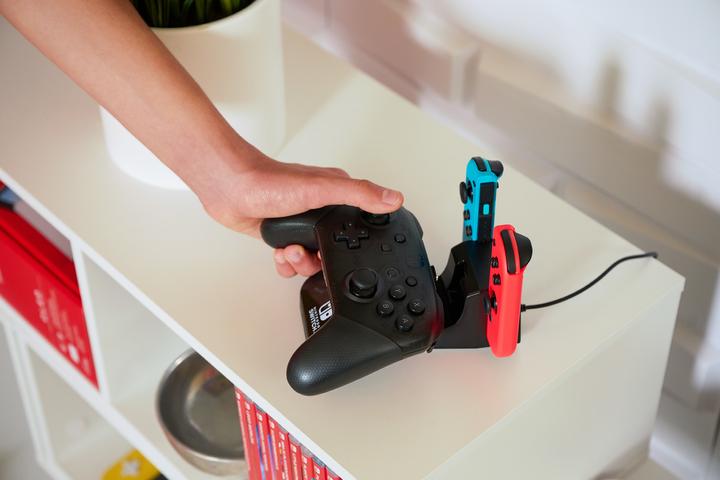 Productafbeelding PowerA Controller-oplaadstation door voor Nintendo Switch (Switch, Switch OLED)