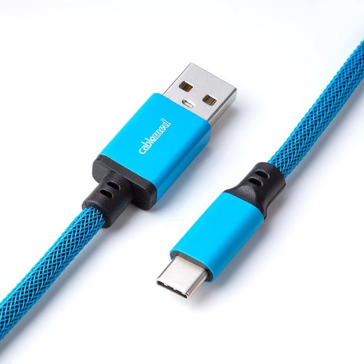Actual product image CableMod USB C – USB A (1.50 m, USB 2.0)