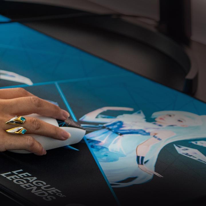 Actual product image Logitech G G840 League of Legends (XL)